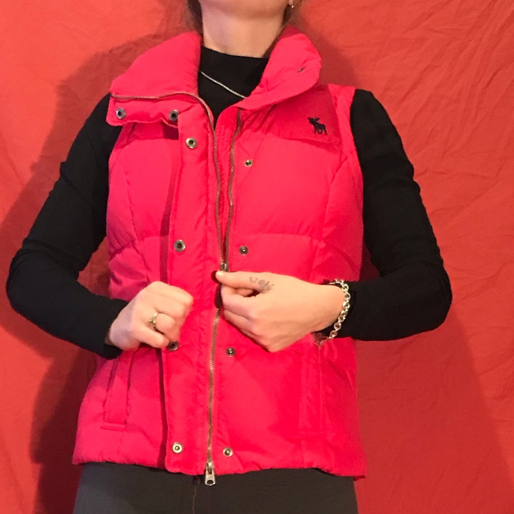 Abercrombie & Fitch puffer Vest•OBO•